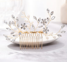 Load image into Gallery viewer, Pearl hair comb headdress Hand-woven crystal comb hair accessories
